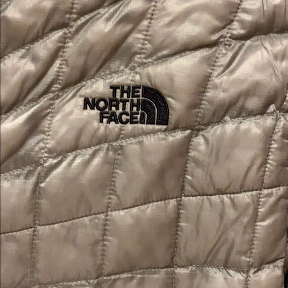 North face coat - Picture 5 of 7